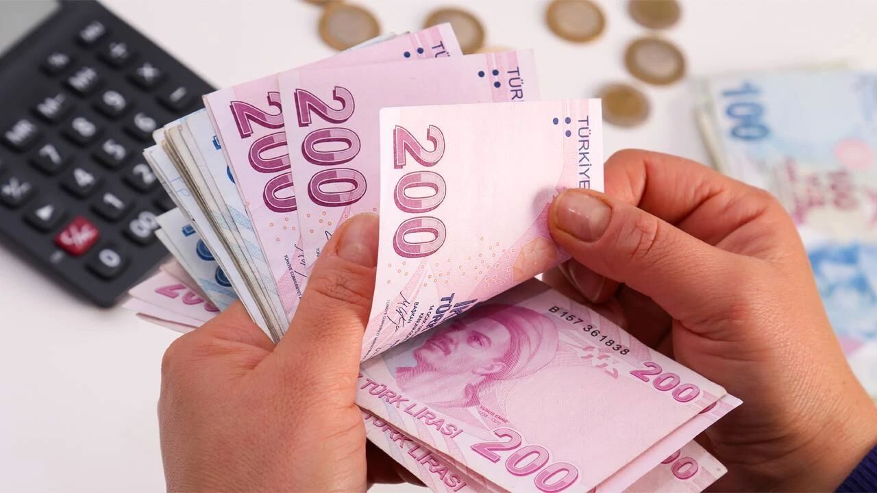 500 bin TL’si olan dikkat: Bu bankalar en yüksek faizi veriyor