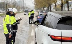 Bayram yolculuğuna çıkacaklar dikkat: Trafikte yeni hız cezaları yürürlükte