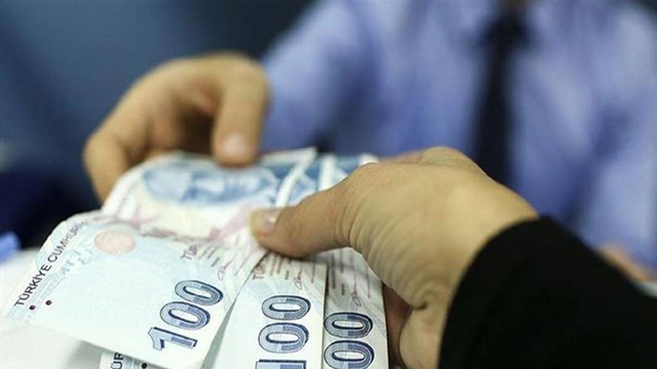 Emekli bayram ikramiyesinde köklü değişiklik gündemde: Herkese verilmeyebilir