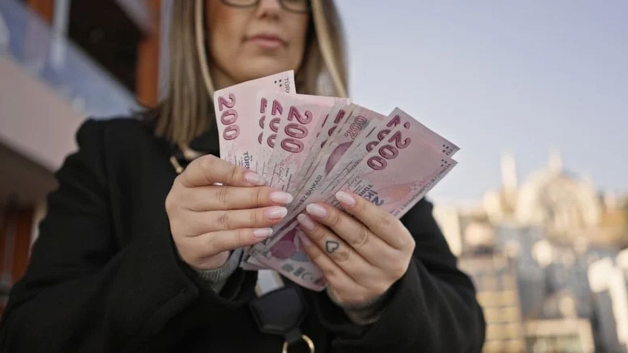 Doğum izni 24 haftaya çıkıyor: Şimdi gündemde rapor parası var